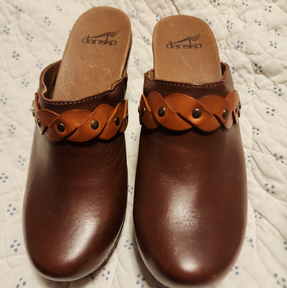 Dansko Mules size 39 size 9